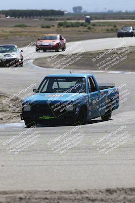 media/Sep-27-2025-24 Hours of Lemons (Sat) [[04fd3ac4ac]]/1pm (Off Ramp)/